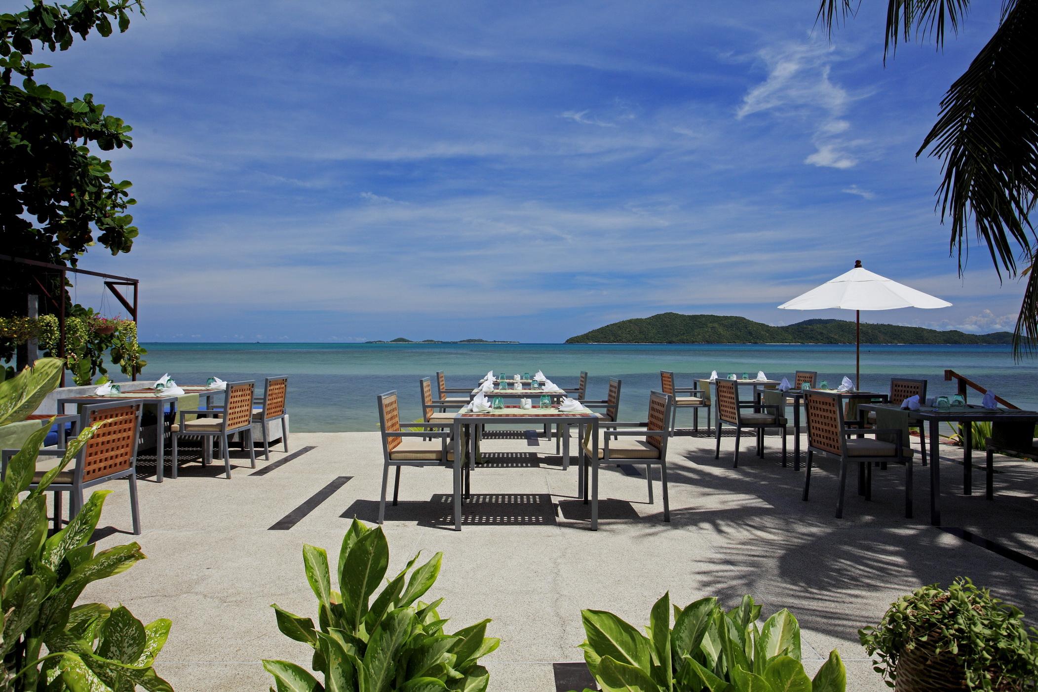 Centra By Centara Coconut Beach Resort Samui - Sha Plus Taling Ngam Beach Exterior foto