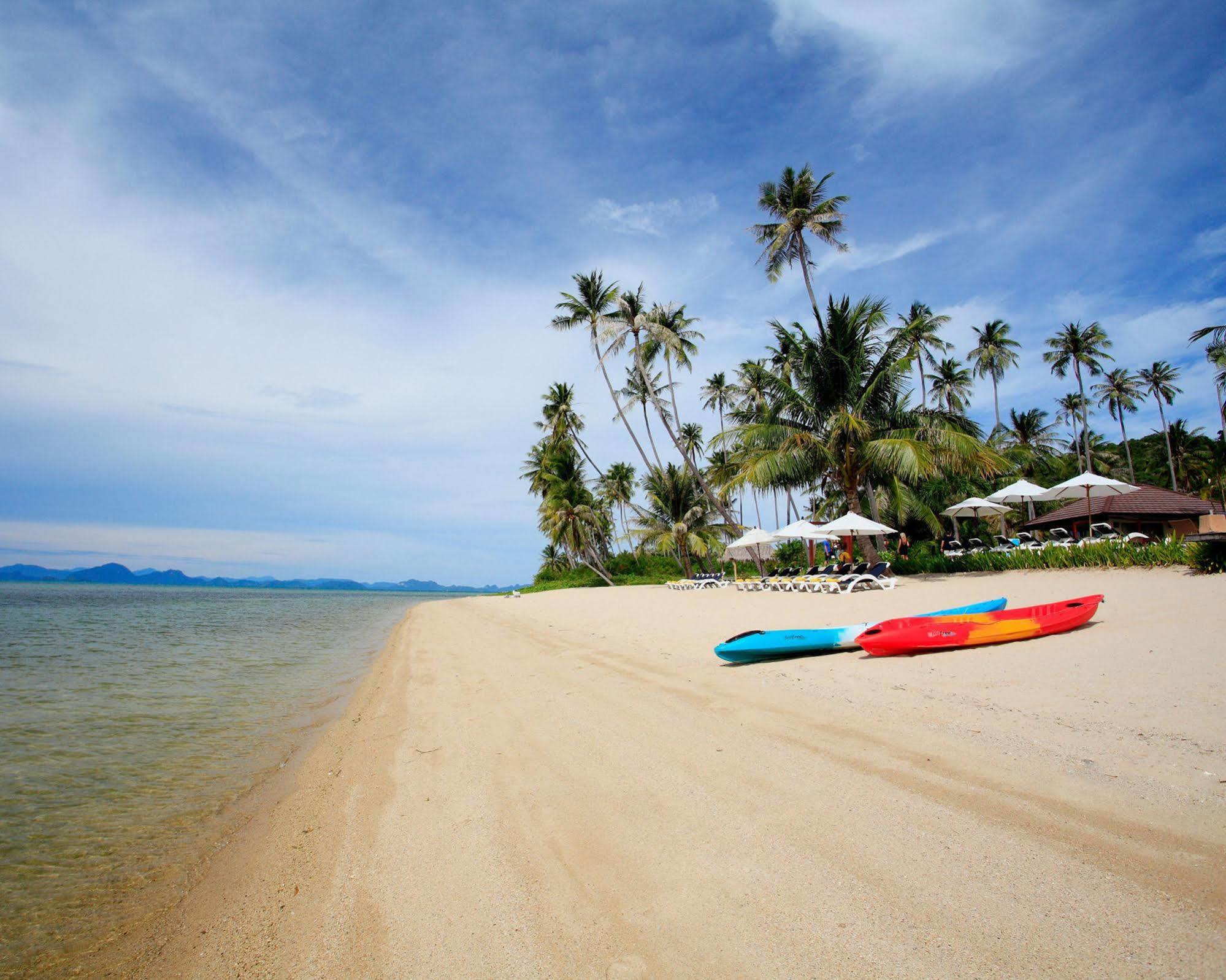 Centra By Centara Coconut Beach Resort Samui - Sha Plus Taling Ngam Beach Exterior foto